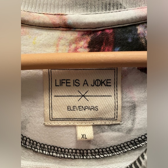 Eleven Paris Crewnecks - Picture 8 of 10